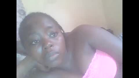 Snapshot of hornygal001 chatting on February 28, 8:42 am hornygal001 online show from February 28, 8:42 am