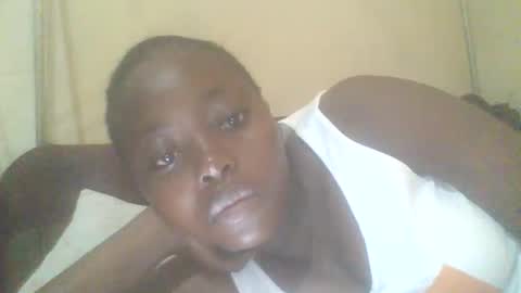 Snapshot of hornygal001 chatting on September 13, 5:18 am hornygal001 online show from September 13, 5:18 am