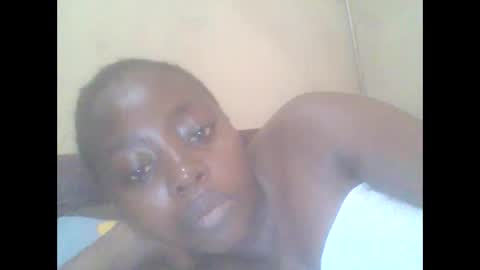 Snapshot of hornygal001 chatting on September 27, 8:19 am hornygal001 online show from September 27, 8:19 am