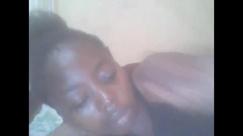 Snapshot of hornygal001 chatting on October 3, 6:21 am hornygal001 online show from October 3, 6:21 am