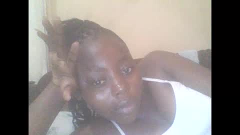 Snapshot of hornygal001 chatting on October 8, 7:06 am hornygal001 online show from October 8, 7:06 am