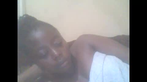 Snapshot of hornygal001 chatting on October 28, 6:06 am hornygal001 online show from October 28, 6:06 am