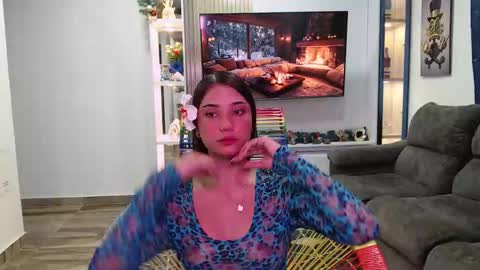 hornygirl_20000 online show from March 1, 11:51 pm