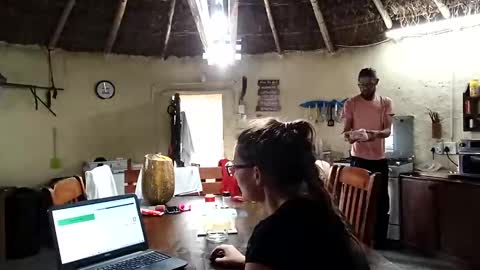 Nix  D online show from September 28, 9:03 am