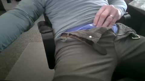 hornyhubby1001 online show from May 11, 2:45 pm