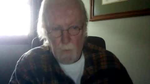 Snapshot of hornyinohio9 chatting on April 17, 12:19 pm HornyInOhio9 online show from April 17, 12:19 pm