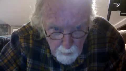 Snapshot of hornyinohio9 chatting on April 29, 1:26 pm HornyInOhio9 online show from April 29, 1:26 pm