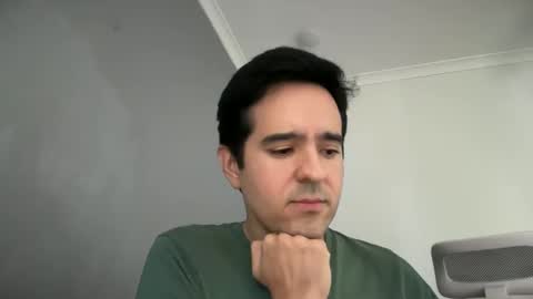 Snapshot of hornylook59 chatting on December 4, 4:32 am hornylook59 online show from December 4, 4:32 am