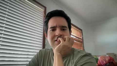 Snapshot of hornylook59 chatting on December 17, 5:18 am hornylook59 online show from December 17, 5:18 am