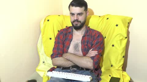 Snapshot of hornymaster93 chatting on January 6, 3:19 pm hornymaster online show from January 6, 3:19 pm