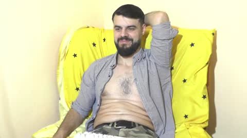 Snapshot of hornymaster93 chatting on January 12, 10:12 pm hornymaster online show from January 12, 10:12 pm