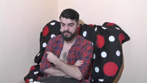 Snapshot of hornymaster93 chatting on January 28, 2:21 am hornymaster online show from January 28, 2:21 am