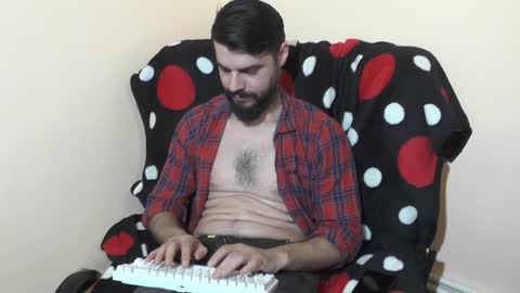 Snapshot of hornymaster93 chatting on January 29, 9:28 pm hornymaster online show from January 29, 9:28 pm