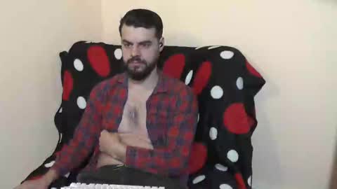 Snapshot of hornymaster93 chatting on February 25, 9:31 am hornymaster online show from February 25, 9:31 am