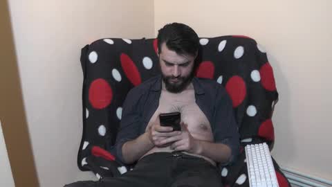 Snapshot of hornymaster93 chatting on March 9, 11:03 pm hornymaster online show from March 9, 11:03 pm