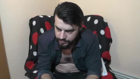 Snapshot of hornymaster93 chatting on March 10, 10:02 pm hornymaster online show from March 10, 10:02 pm