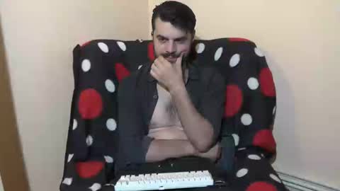 Snapshot of hornymaster93 chatting on March 11, 1:59 am hornymaster online show from March 11, 1:59 am