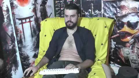 Snapshot of hornymaster93 chatting on October 11, 11:53 am hornymaster online show from October 11, 11:53 am