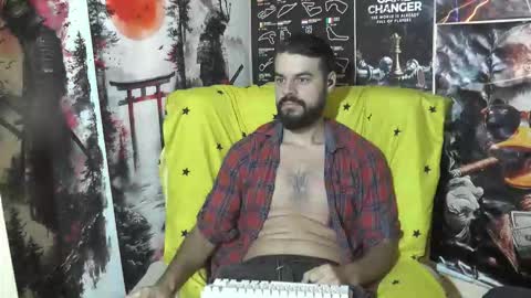 Snapshot of hornymaster93 chatting on October 20, 1:50 am hornymaster online show from October 20, 1:50 am