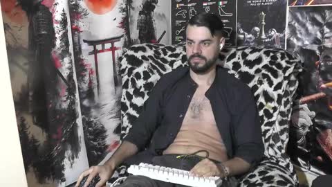 Snapshot of hornymaster93 chatting on October 30, 10:06 am hornymaster online show from October 30, 10:06 am