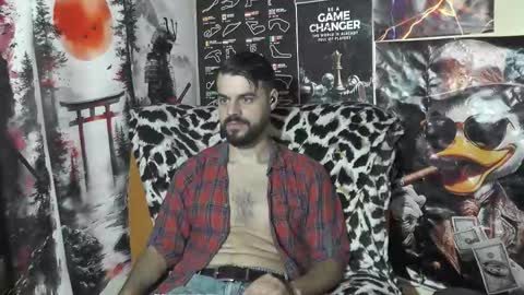 Snapshot of hornymaster93 chatting on November 2, 9:50 pm hornymaster online show from November 2, 9:50 pm