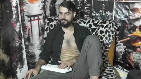 Snapshot of hornymaster93 chatting on November 29, 11:19 pm hornymaster online show from November 29, 11:19 pm