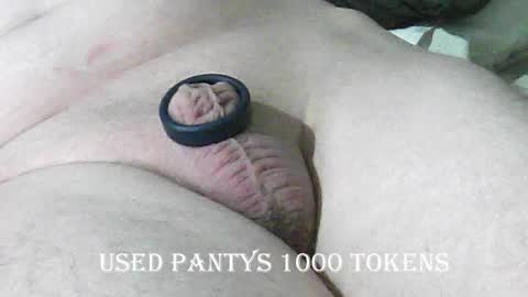 Snapshot of hornymilf39 chatting on September 20, 11:28 pm HawkTuah online show from September 20, 11:28 pm