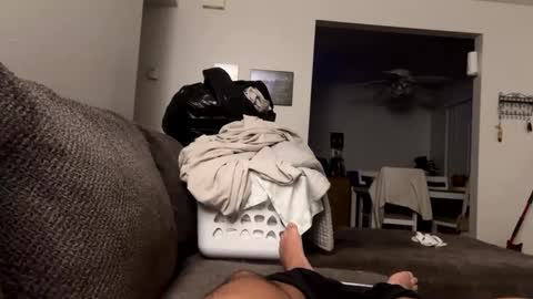 Snapshot of hornyone21x chatting on October 1, 8:42 am hornyone21x online show from October 1, 8:42 am