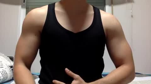 hornyspaniard93 online show from June 27, 9:09 pm