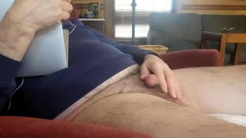 Snapshot of hornythumb chatting on February 12, 4:22 pm HornyThumb online show from February 12, 4:22 pm