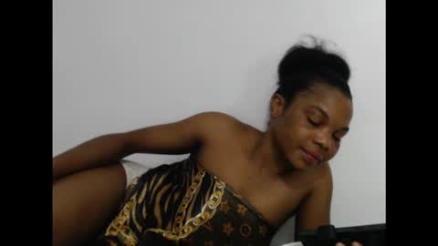 Snapshot of hornyxbum chatting on January 12, 9:31 pm hornyxbum online show from January 12, 9:31 pm