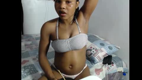Snapshot of hornyxbum chatting on March 1, 7:16 pm hornyxbum online show from March 1, 7:16 pm