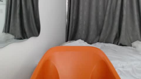 Snapshot of hornyxbum chatting on July 8, 9:25 am hornyxbum online show from July 8, 9:25 am