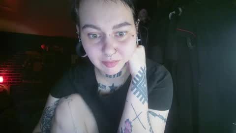 Snapshot of horror_circus chatting on February 8, 8:10 pm Messalina Horror online show from February 8, 8:10 pm