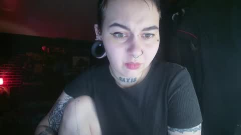 Snapshot of horror_circus chatting on February 9, 2:38 am Messalina Horror online show from February 9, 2:38 am