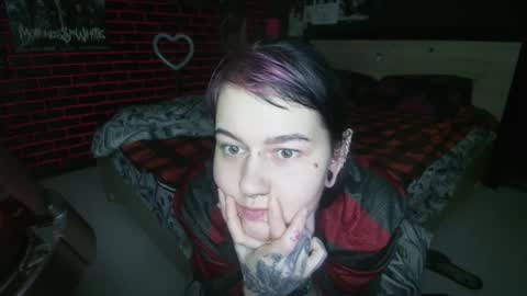 Snapshot of horror_circus chatting on September 23, 10:57 pm Messalina Horror online show from September 23, 10:57 pm