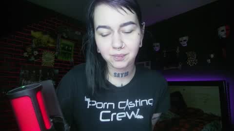 Snapshot of horror_circus chatting on November 5, 10:32 pm Messalina Horror online show from November 5, 10:32 pm