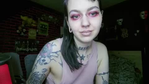 Snapshot of horror_circus chatting on May 18, 2:56 pm Messalina Horror online show from May 18, 2:56 pm