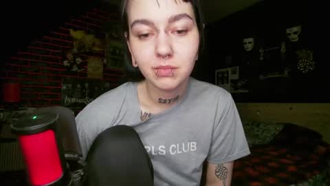 Snapshot of horror_circus chatting on May 20, 5:57 am Messalina Horror online show from May 20, 5:57 am