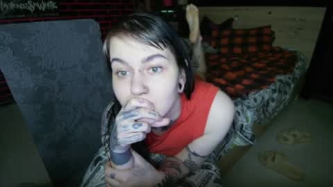 Snapshot of horror_circus chatting on June 4, 2:34 pm Messalina Horror online show from June 4, 2:34 pm