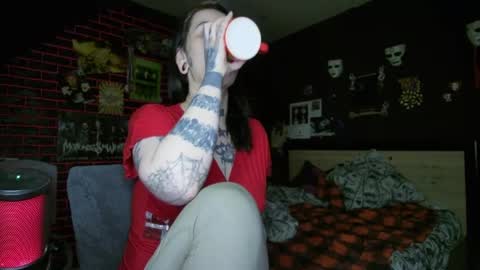 Snapshot of horror_circus chatting on June 5, 4:08 am Messalina Horror online show from June 5, 4:08 am