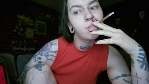 Snapshot of horror_circus chatting on June 7, 11:19 pm Messalina Horror online show from June 7, 11:19 pm