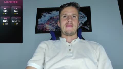 Snapshot of horse_man2 chatting on December 12, 12:48 am horse_man2 online show from December 12, 12:48 am