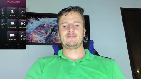 Snapshot of horse_man2 chatting on December 14, 5:07 am horse_man2 online show from December 14, 5:07 am