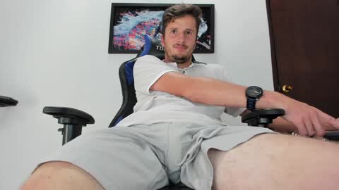 Snapshot of horse_man2 chatting on January 20, 7:14 pm horse_man2 online show from January 20, 7:14 pm