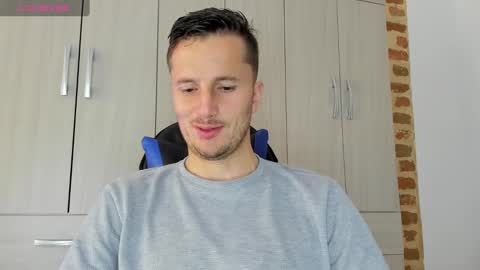 Snapshot of horse_man2 chatting on September 30, 5:29 pm horse_man2 online show from September 30, 5:29 pm