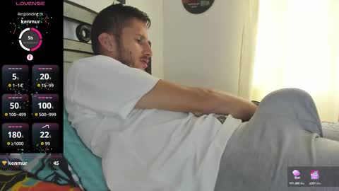 Snapshot of horse_man2 chatting on November 28, 8:11 pm horse_man2 online show from November 28, 8:11 pm