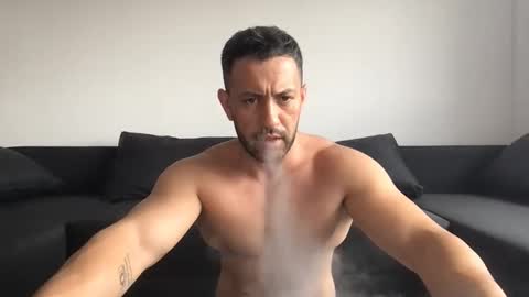 Snapshot of horsechris chatting on May 9, 2:22 pm Chriss90 online show from May 9, 2:22 pm