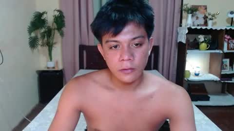 Aaron online show from June 18, 10:52 am