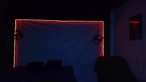 Snapshot of horus_at chatting on February 13, 11:37 pm horus_at online show from February 13, 11:37 pm